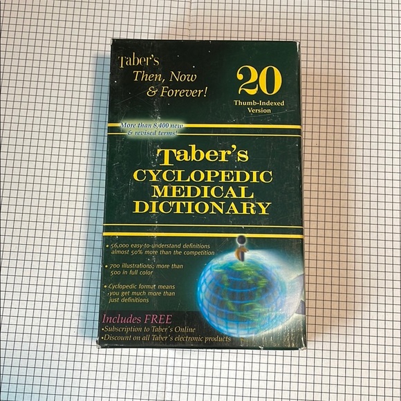 Tabers Clyclopedic Medical Dictionary - Picture 2 of 3